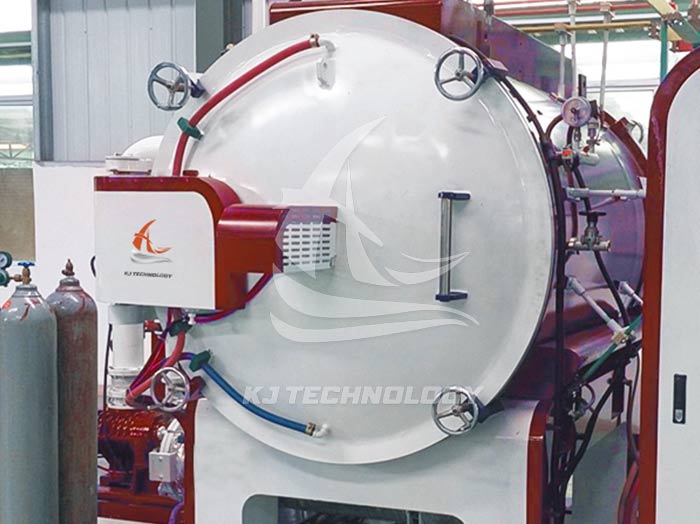 Aluminum nitride vacuum sintering furnace